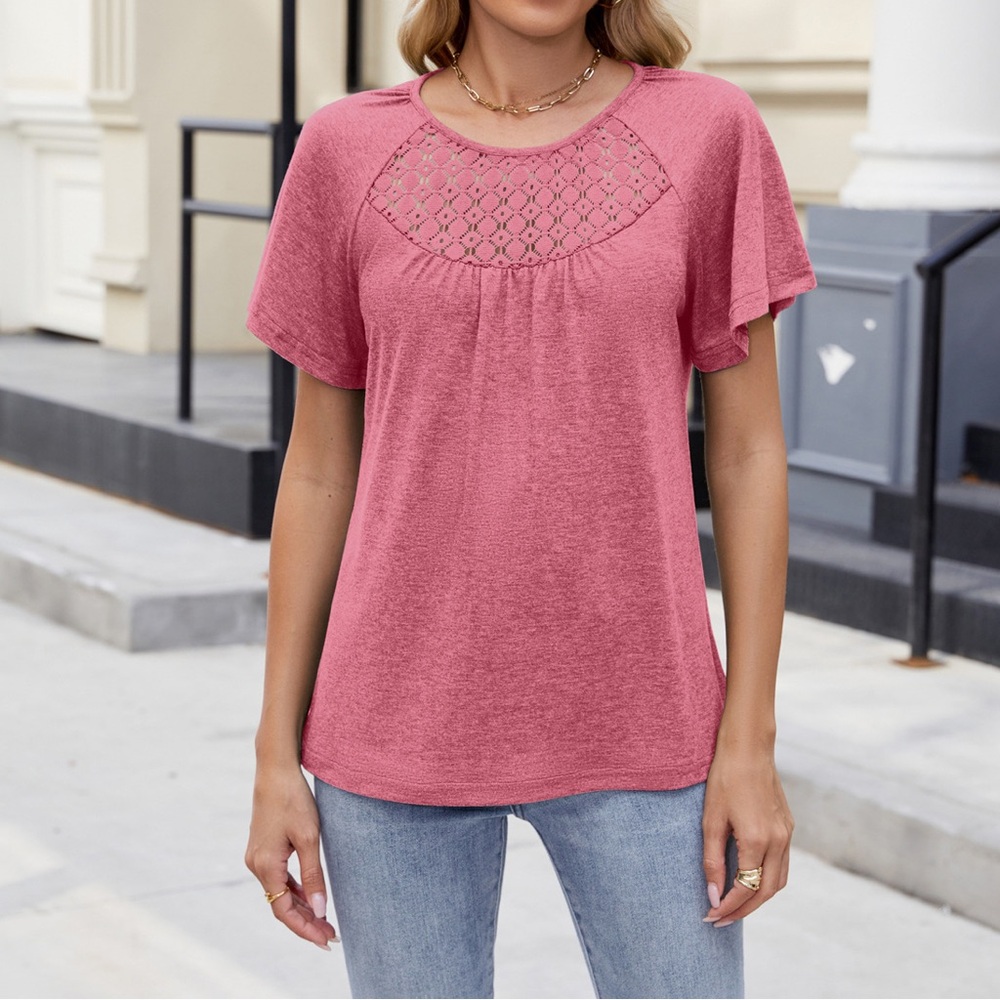 Women's Crochet Yoke Short Sleeve Top in Rose Pink
